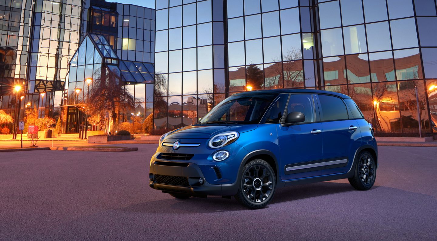 2017 FIAT 500L Blue Exterior